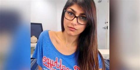 mia khalifa vaccine